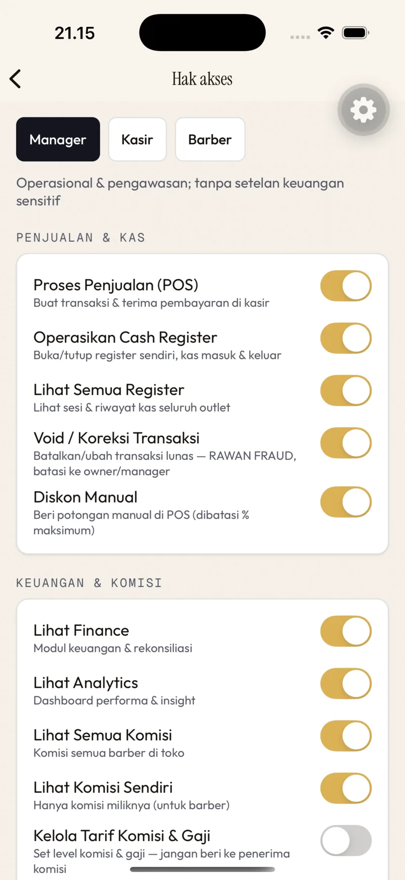 Hak akses — pilih peran di atas (Manager / Kasir / Barber), saklar per izin